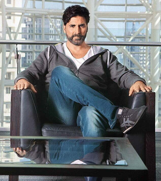 akshay kumar onitsuka tiger shoes