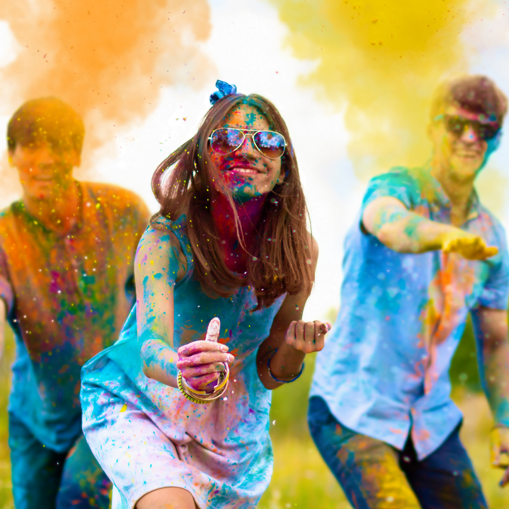 Listen To Best Bollywood Holi Playlist: From Retro To Recent Image